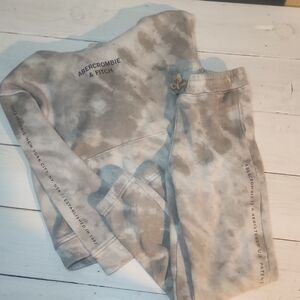 Abercrombie & Fitch Kids Gray Tie-Dye Joggers and Sweatshirt